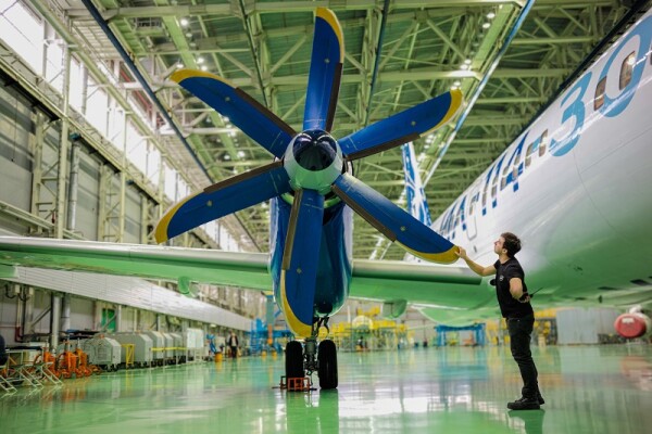 Винт АВ-112-114 для двигателя Ил-114-300 сертифицирован