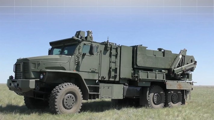 До конца этого года начнутся поставки ТОС-2 в войска