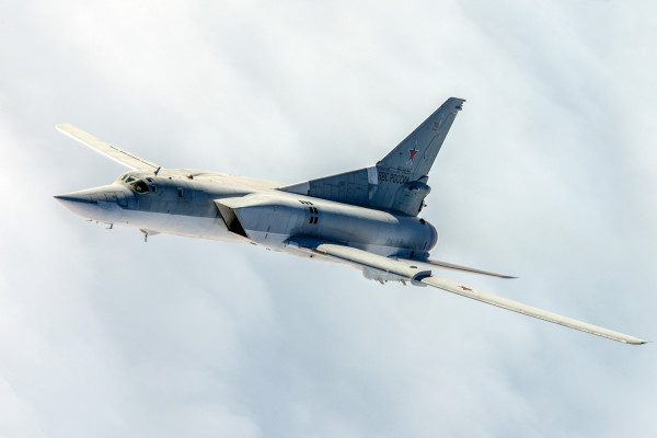Ту-22М3 выполнил стрельбу новейшими крылатыми ракетами Х-32