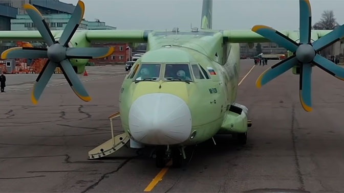 «Ильюшин» меняет сотовые конструкции на Ил-114-300 и Ил-112В на композитные