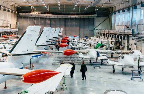 Производство L-410 локализовано во второй очереди Титановой долины