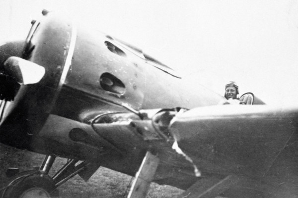 История: как И-16 протаранил японский Ki-27 на Халхин-Голе