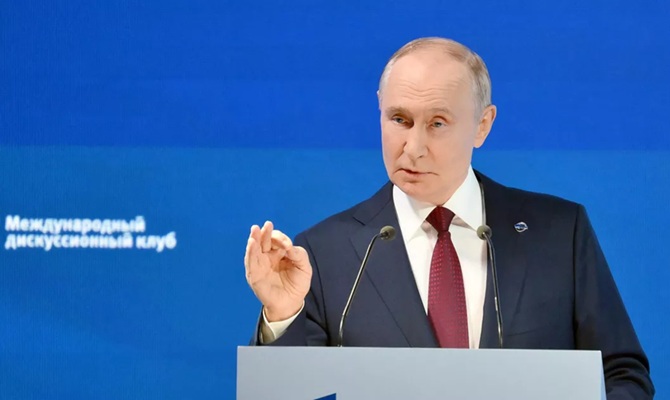 Reuters: Путин обещал незамедлительно ответить в случае провокации Европы